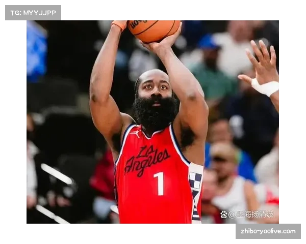 快船进攻选择多样性与防守资源分配 成赛季走势关键